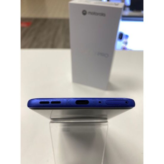Motorola Edge 60 Pro 12GB / 512GB modrý - použitý (ZÁNOVNÍ)