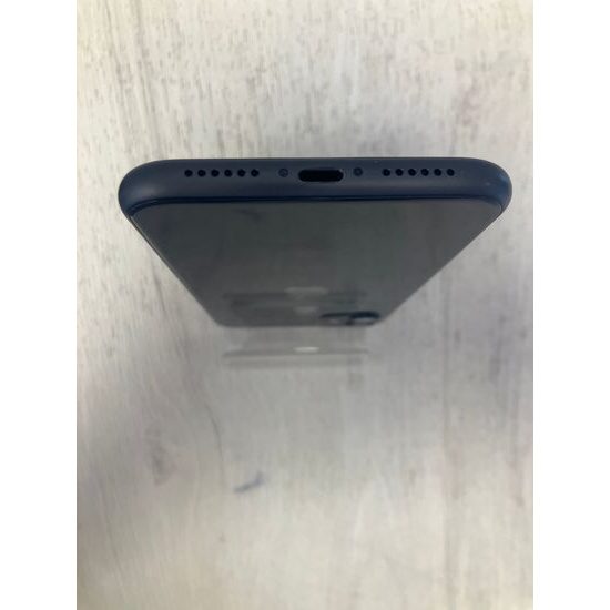 Apple iPhone 11 4GB/64GB černý - použitý (A-)