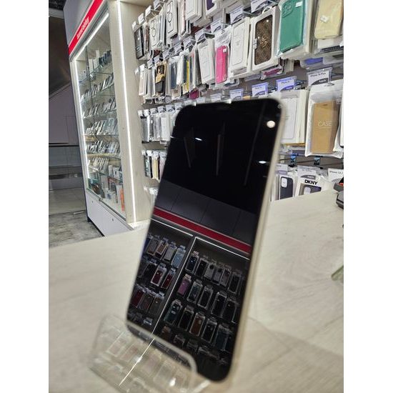 Apple iPhone 11 64GB bílý - použitý (C)