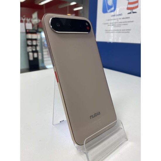 ZTE nubia air 8+12GB/256GB zlatý- použitý (A)