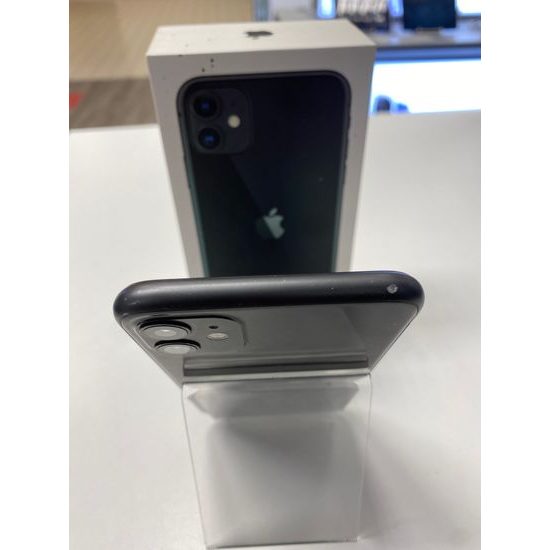 Apple iPhone 11 128GB černý - použitý (B-)