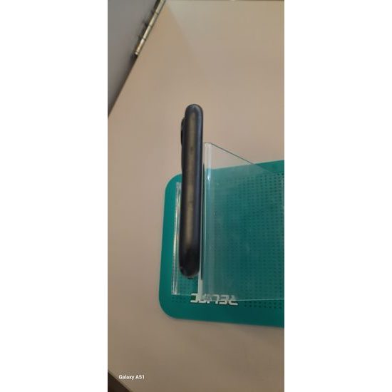 Apple iPhone 11 64GB černý - použitý (C)