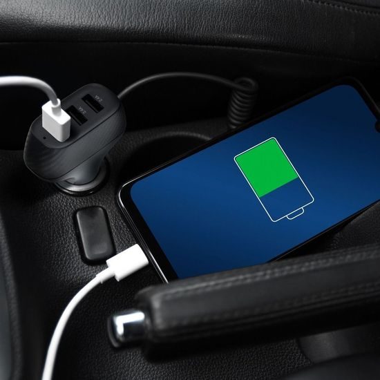 Nabíječka do auta QWE CARBON 3xUSB QC3.0 7.2A 36W CC271-3A černá