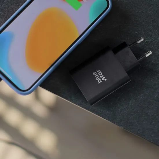 Cestovní nabíječka s USB-C + USB-A PD QC4.0 3A 25W černá - Blue Star
