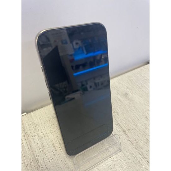 Apple iPhone 15 Pro 128GB natural titanium - použitý (C)