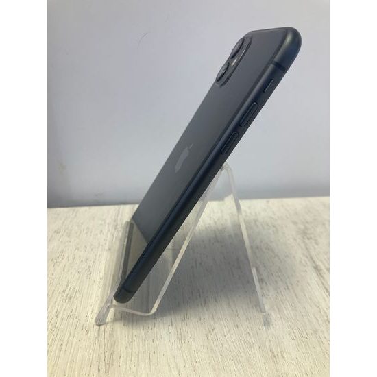 Apple iPhone 11 4GB/64GB černý - použitý (A-)