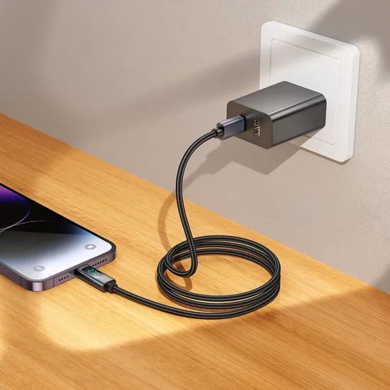 Nabíjecí, datový kabel USB C / Lightning PD 27W s displejem 1 m X112 černý - HOCO