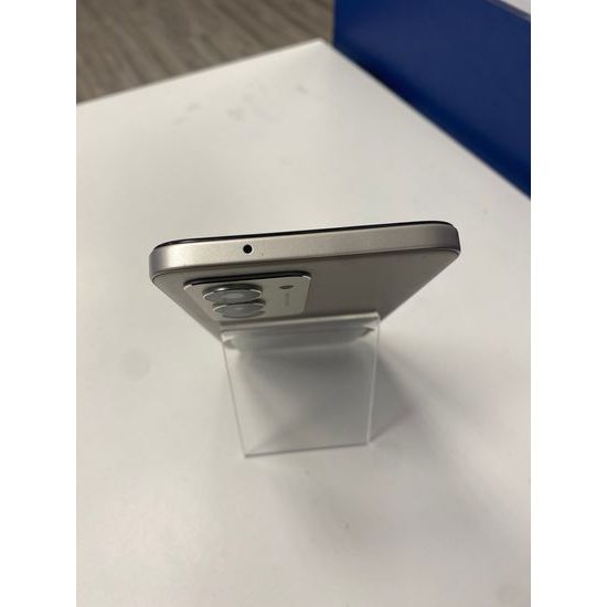 Xiaomi Redmi 15 5G 4GB/128GB šedý - použitý (A)