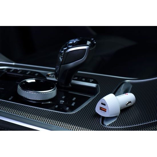 Nabíjačka do auta typ C 3.0 PD20W + USB QC3.0 18W 5A biela (spolu 38W) - FORCELL CARBON