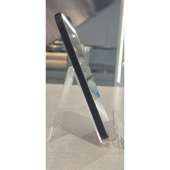 Apple iPhone 15 128GB černý - použitý (A-)