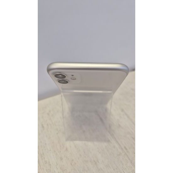 Apple iPhone 11 64GB bílý - použitý (B)