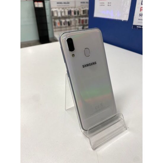Samsung Galaxy A40 4GB/64GB bílý - použitý (A-)