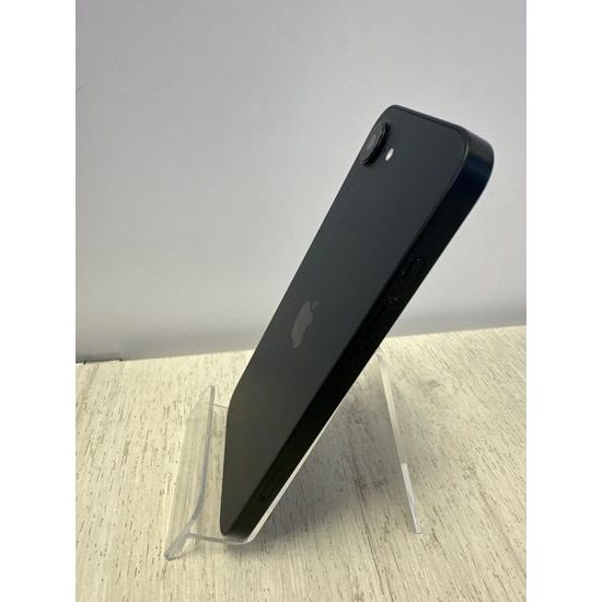 Apple iPhone 16e 128GB černý - použitý (A)