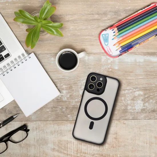 Obal / kryt na Apple iPhone 13 mini černý - Mag Cover