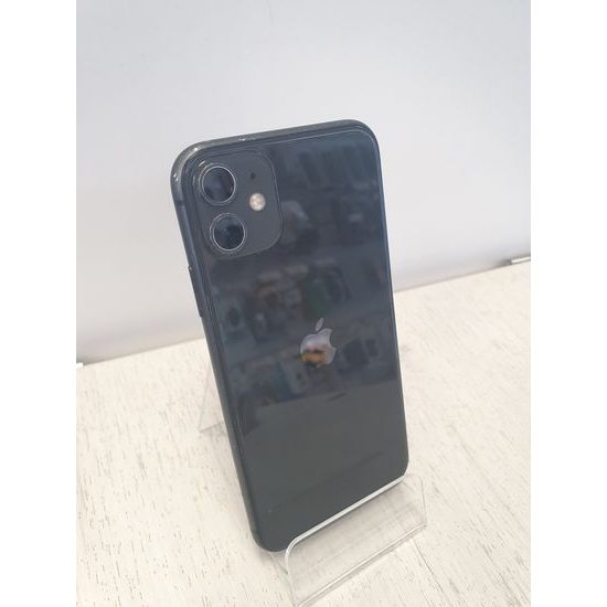 Apple iPhone 11 128GB černý - použitý (B-)