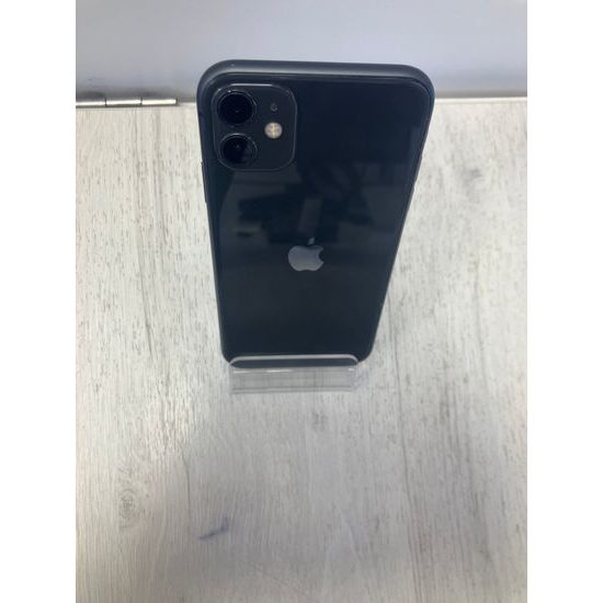 Apple iPhone 11 3GB/64GB černý - použitý (C)