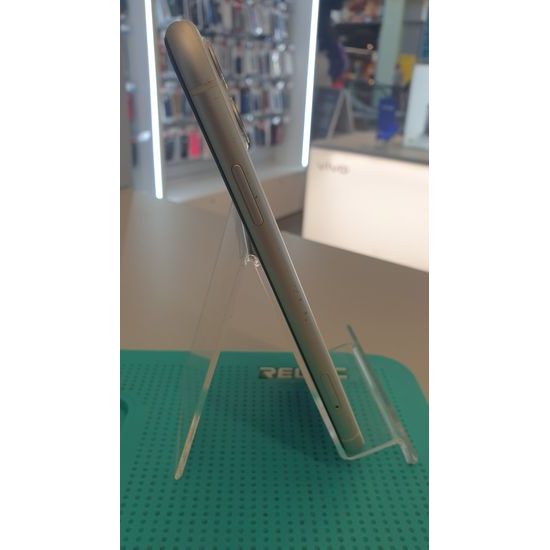 Apple iPhone 11 256GB bílý - použitý (C)