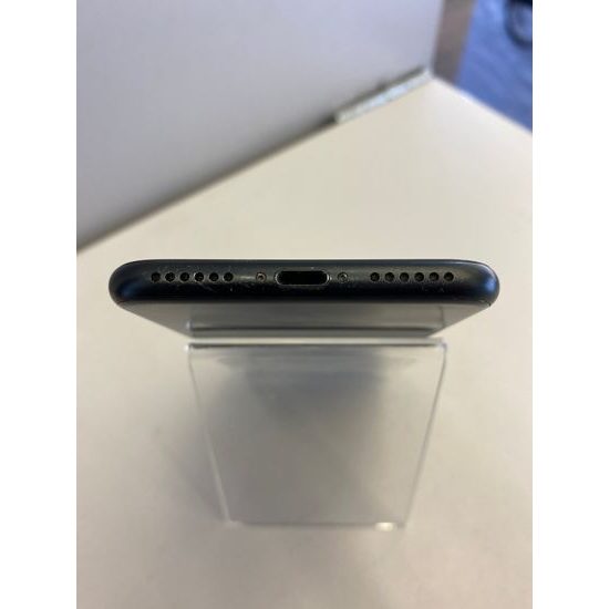 Apple iPhone SE(2020) 64GB černý - použitý (B-)