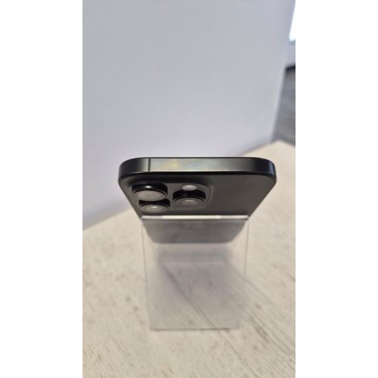 Apple iPhone 16 Pro 256GB černý - použitý (A-)