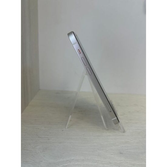 Apple iPhone 12 128GB bílý - použitý (A-)