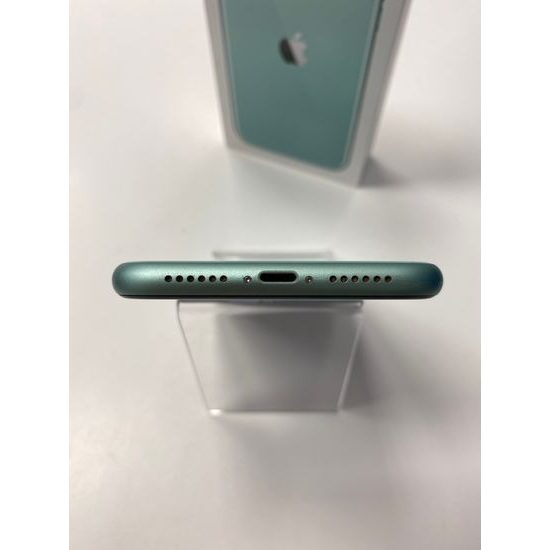 Apple iPhone 11 64GB zelený - použitý (A-)