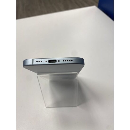 Apple iPhone 15 128GB modrý - použitý (A)