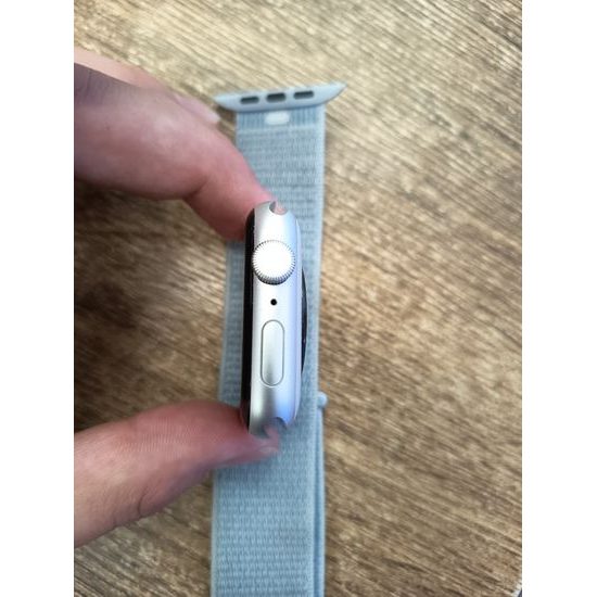 Hodinky Apple Watch SE 2 44mm Stříbrné - použité (A)