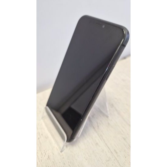 Apple iPhone 11 128GB černý - použitý (C)