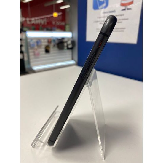 Apple iPhone 11 64GB černý - použitý (B)