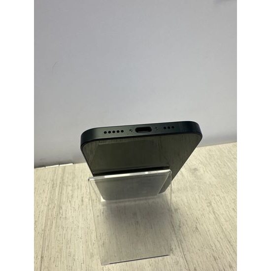 Apple iPhone 16e 128GB černý - použitý (A)