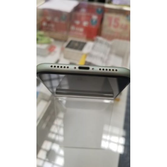 Apple iPhone 11 64GB zelený - použitý (A)