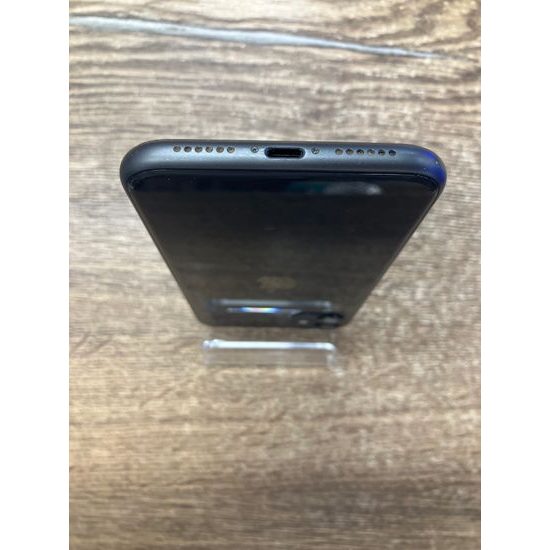 Apple iPhone 11 64GB černý - Použitý (C)