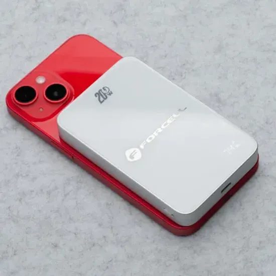 Tenká powerbanka Forcell F-Energy Super Slim F10k8 s MagSafe PD3.0 QC4.0 15W 10000mAh - bílá