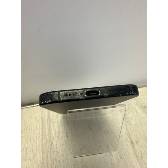 Apple iPhone 15 128GB černý - použitý (C)