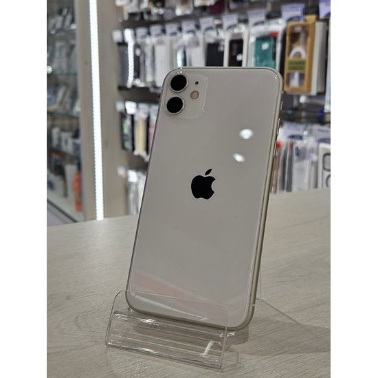 Apple iPhone 11 64GB bílý - použitý (C)