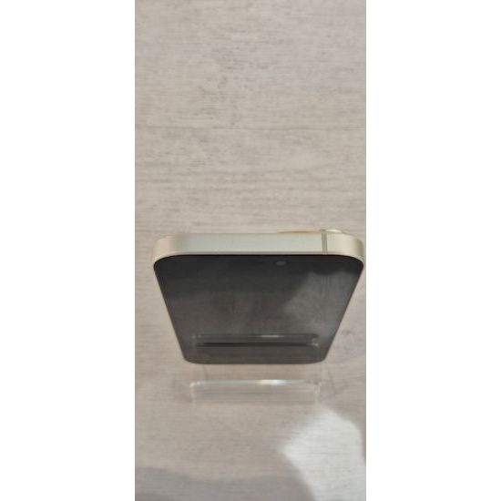 Apple iPhone 15 128GB zlatý - použitý (A+)