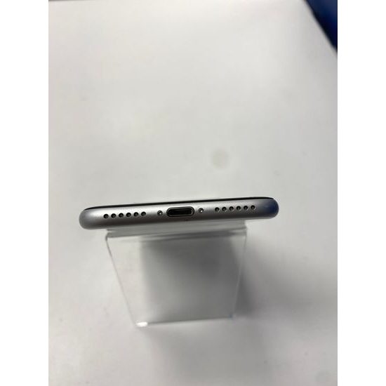 Apple iPhone SE 2020 64GB 85% bílý - použitý (A)