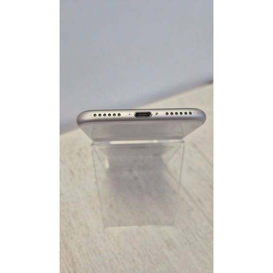 Apple iPhone SE (2022) 64GB bílý - použitý (B)