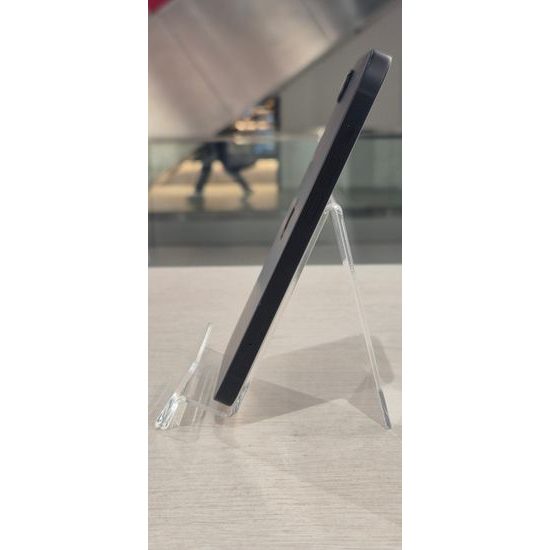 Apple iPhone 16e 128GB černý - Zánovní