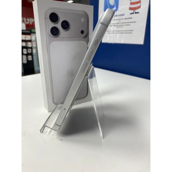 Apple iPhone 17 Pro Max 256GB stříbrný - použitý (A)