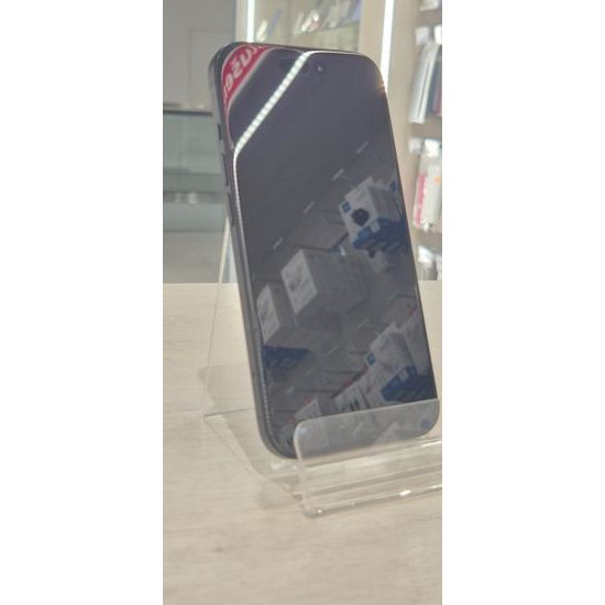 Apple iPhone 15 128GB černý - použitý (A-)