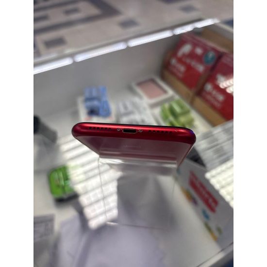 Apple iPhone 11 64GB červený - použitý (C)