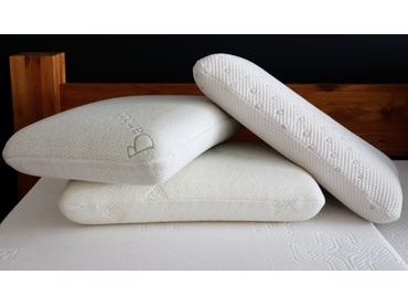 Jak vybrat správný anatomický polštář a dopřát krční páteři skutečný odpočinek