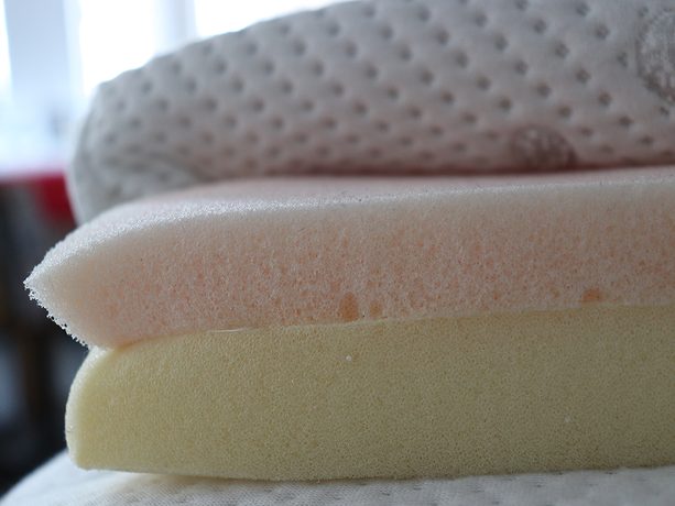 Vrchný matrac z latexovej peny DREAMPUR® grey dots 8,5 cm