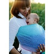 LITTLE FROG RING SLING - AURORA CUBE - M - LITTLE FROG /BELOVED SLINGS RING SLING{% if kategorie.adresa_nazvy[0] != zbozi.kategorie.nazev %} - ŠÁTKY{% endif %}