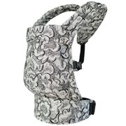 QUSY NOSÍTKO - CARTOON SKY MONO - STANDARD - VEL. 62 - 2 ROKY{% if kategorie.adresa_nazvy[0] != zbozi.kategorie.nazev %} - NOSÍTKA{% endif %}