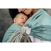 LENNY LAMB BASIC LINE RING SLING- LITTLE HERRINGBONE BABY MINT - STANDARD 1,8 M - LENNYLAMB RING SLING{% if kategorie.adresa_nazvy[0] != zbozi.kategorie.nazev %} - ŠÁTKY{% endif %}