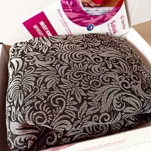 Lenire Flora Monochrome