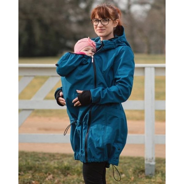 SOFTSHELLOVÁ TĚHOTENSKÁ A NOSÍCÍ BUNDA ANDREA - PETROLEJOVÁ - JOŽÁNEK NOSÍCÍ OBLEČENÍ{% if zbozi.kategorie.adresa_nazvy[0] != zbozi.kategorie.nazev %} - NOSÍCÍ OBLEČENÍ{% endif %}