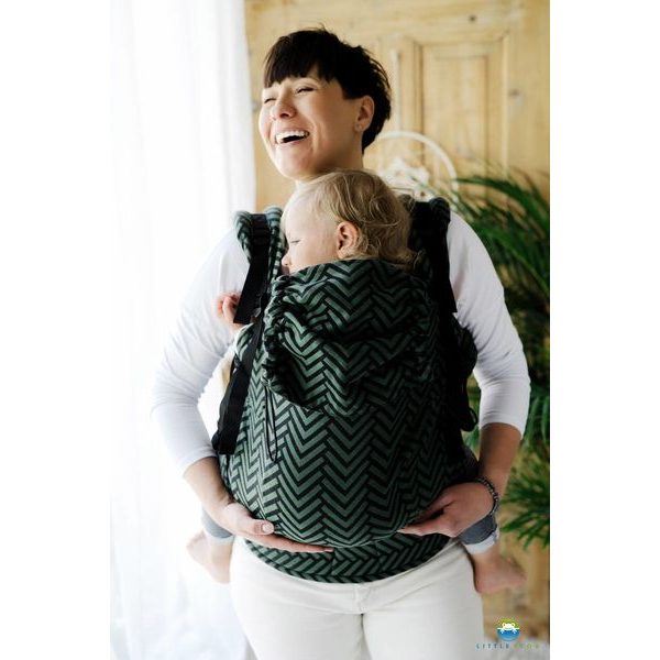 LITTLE FROG XL TODDLER NOSÍTKO - ADVENTURE MILES - VELIKOST TODDLER XL{% if zbozi.kategorie.adresa_nazvy[0] != zbozi.kategorie.nazev %} - NOSÍTKA{% endif %}